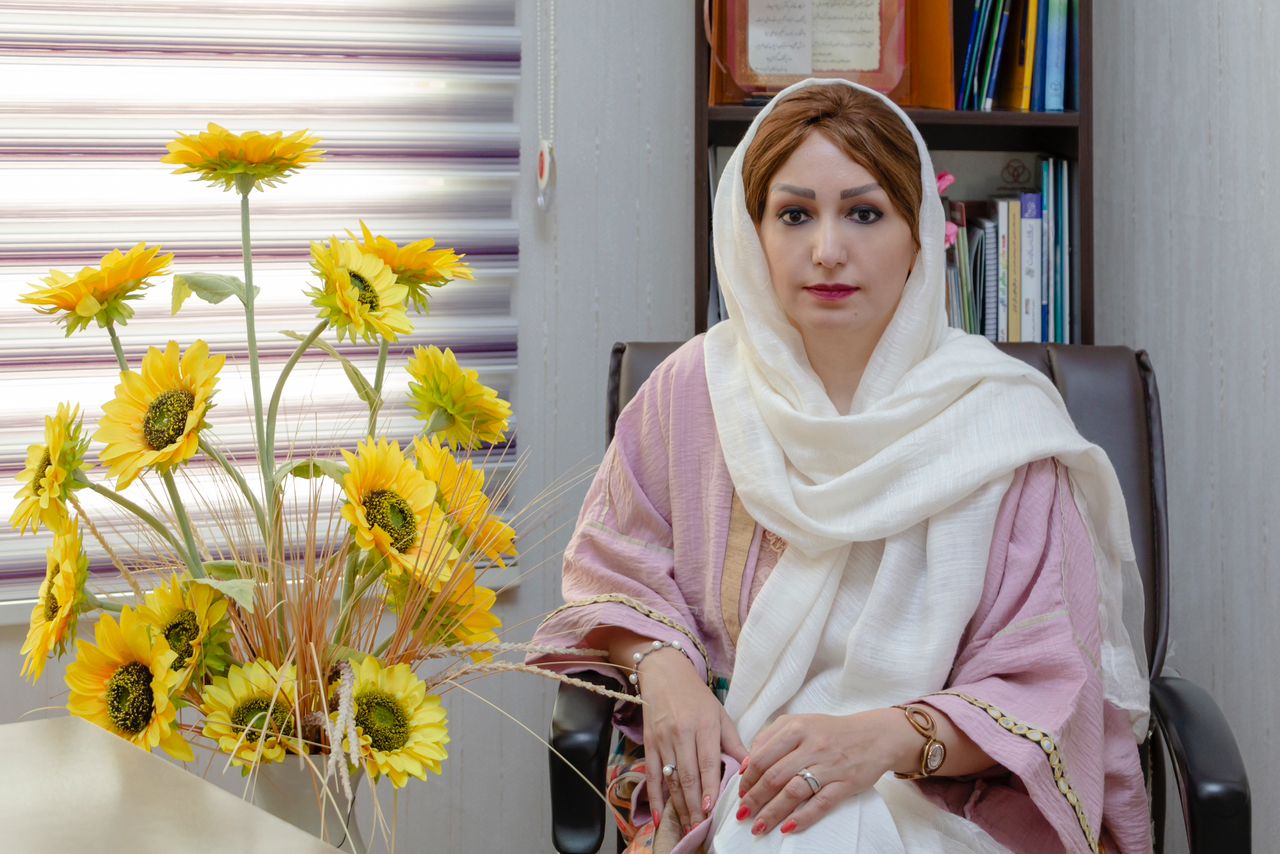 دکتر زیبا امیدوار طهرانی متخصص زنان و زایمان